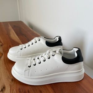 Steve Madden Zola sneakers